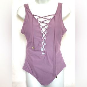 NWT Women’s One-Piece Sz.M Lavender Purple Steel Shade & Shore Brand Swimsuit